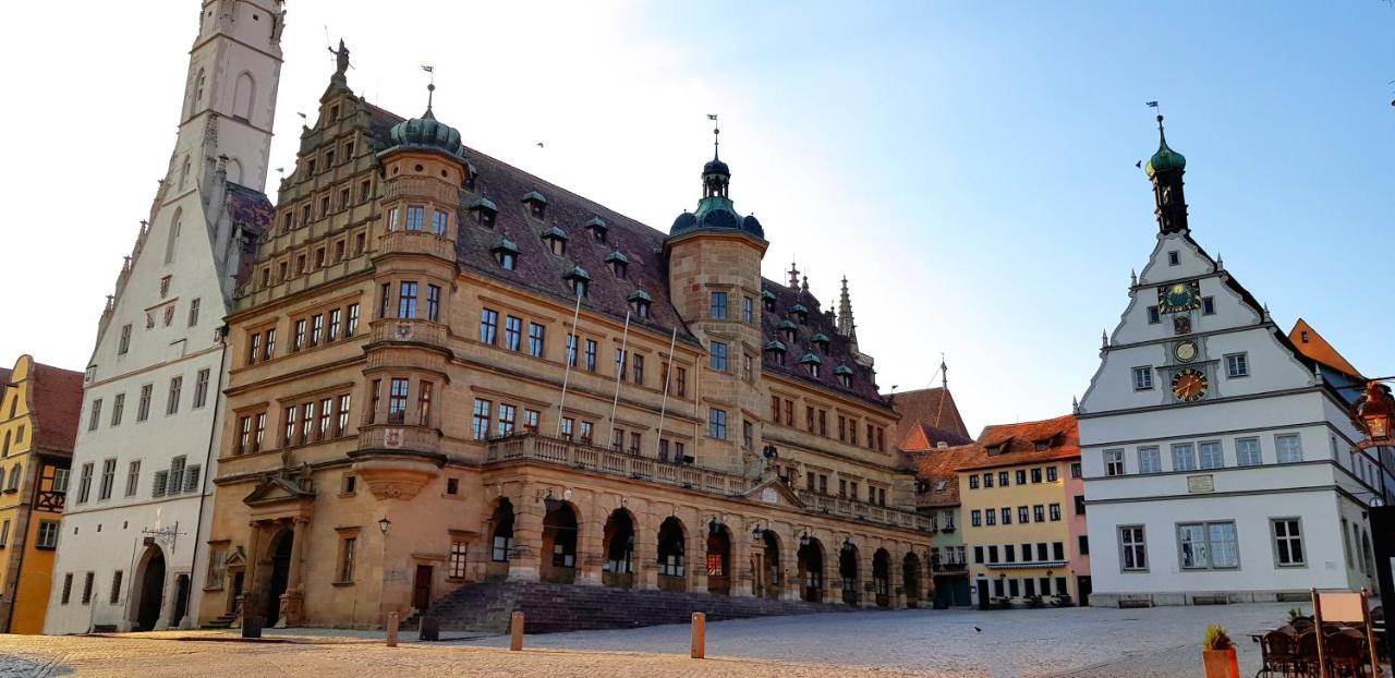 Boutiquehotel Goldene Rose - Self-Check-In Rothenburg ob der Tauber Exterior foto